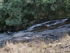-南昆山川龙瀑布