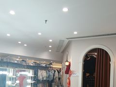 -拾光秀照相馆(石家庄勒泰中心店)