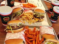 -FATBURGER 特富客汉堡(外交公寓店)