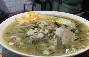 Pork Liver and Pork Chop Noodles