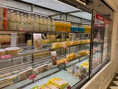 面包甜点陈列柜-味多美蛋糕(苏州街地铁店)