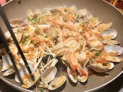 锅里的脆脆虾-吃饭皇帝大(解放西路店)