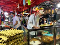 自助取餐区-清真老马家国华牛奶鸡蛋醪糟(正宁路店)