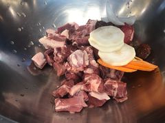 -313羊庄·羊肉火锅烧烤(李村店)