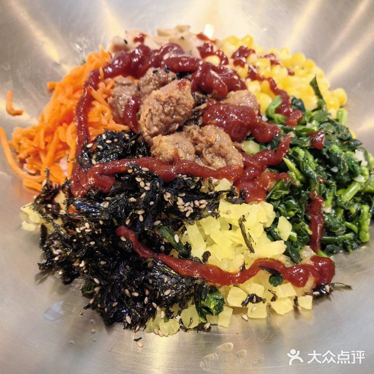 价格实惠 梨花牛肉汤饭的人均消费大概在30元