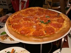 -WOLFGANG PUCK KITCHEN & BAR(迪士尼小镇店)