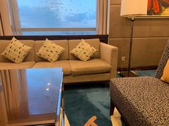 -上海浦东康桥绿地假日酒店