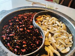 清油菌汤鸳鸯-川西坝子火锅(金沙1.0直营店)