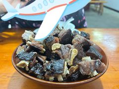 -虎洞山庄食府