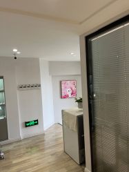 -咪咪专业脱毛连锁机构