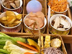 -菌自由丨野生菌火锅特色庭院餐厅(丽江古城店)
