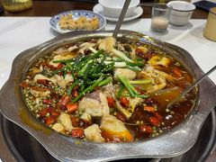 -乡土特色.冷锅鱼.牦牛肉汤锅