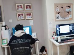 -花儿照相馆·最美证件照(红旗街万达店)