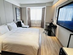 -杭州西湖湖滨银泰亚朵酒店