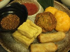 Golden虾饼-浩海火燒雲傣家菜(芮欧百货店)