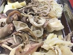 -金鼎雪山牦牛杂火锅(理县总店)