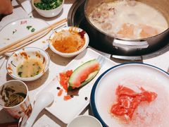 -三人行骨头王火锅(长寿店)