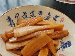 -鱼头泡饭·湖北菜·非物质文化遗产(岳家嘴总店)