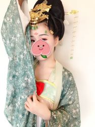 点击看大图 -盘子女人坊古装写真摄影(深圳店)