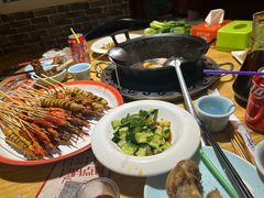 -茸梅路右拐龙虾-农家菜(松江店)