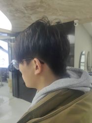 -宫铭烫发染发接发店