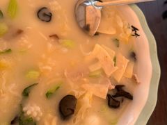 奶汤全家福-春水锅贴·传统鲁菜(大明湖店)