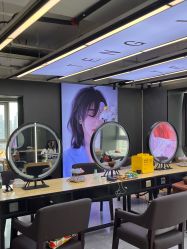 -藤野造型烫发染发