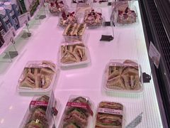 -巴黎贝甜(大宁国际商业广场店)