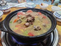 -钰洁腊排骨火锅