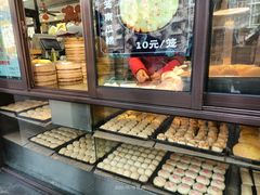 面包甜点陈列柜-刘长兴(逸仙桥店)