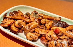 Garlic Butter Sautéed Mushrooms
