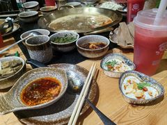 -顶顶汤火牛排火锅·经典铜锅涮肉