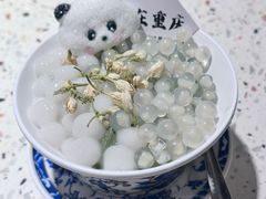 -红九格老火锅(三峡广场店)