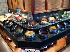自助调料区-鱼豆吉·豆浆鱼火锅(宜昌万达店)