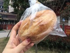 -沁屋面包店(人民东路店)