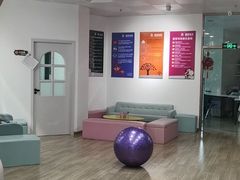 -星空布洛早教·托育(滨江店)