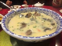至尊鱼头煲-禧福楼·十五年老店(科技城店)