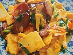 冬笋炒腊肠-生态苑农庄(十里画廊遇龙河店)