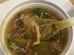 -食盈碗仔翅(星玺广场店)