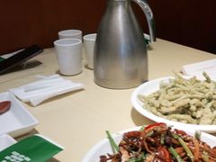 -峨嵋小镇(远洋城店)