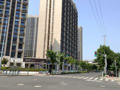 -WEPARK 芳草寓
