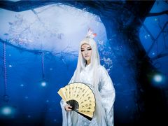 沈王爷-九月鹰飞汉服摄影工作室