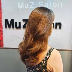 -木子造型S A L O N烫染·造型·理发