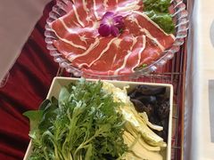 -天宜隆蘑菇宴火锅(石景山旗舰店)