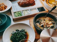 -荷塘秋月·本帮江浙菜(国权路店)