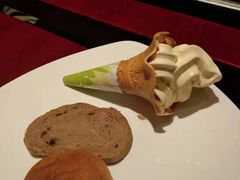 -东方滨江大酒店·滨江厅