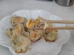 蛋黄鲜肉煎馄饨-乌镇姐妹特色小吃(银杏公寓店)