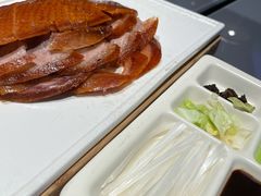 酥不腻烤鸭-小大董·烤鸭(观景餐厅·南京西路店)