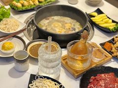 -汤宴·参须肚包鸡(南京路店)
