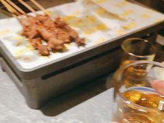 -威记烧嘢·南宁烧烤·超级生牛(绿地店)